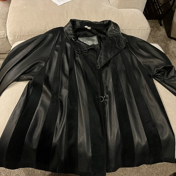 Jackets & Blazers - Woman’s real leather coat purchased in Italy